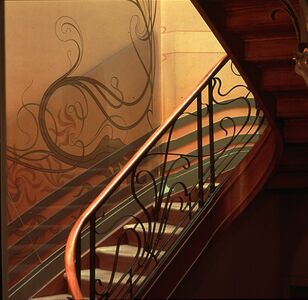 Coup de Fouet in Hôtel Tassel, balustrade en behang