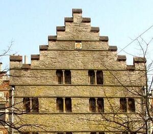 Romaans woonhuis uit 1250