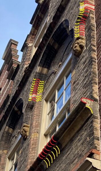 File:Geprofileerde stenen.jpg