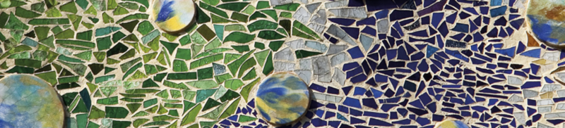 File:Mozaïek Casa Battló.png