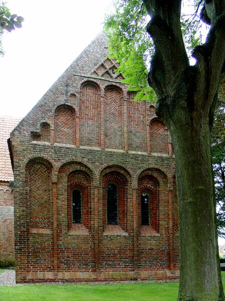 File:Donatuskerk, Leermens, Groningen.jpg